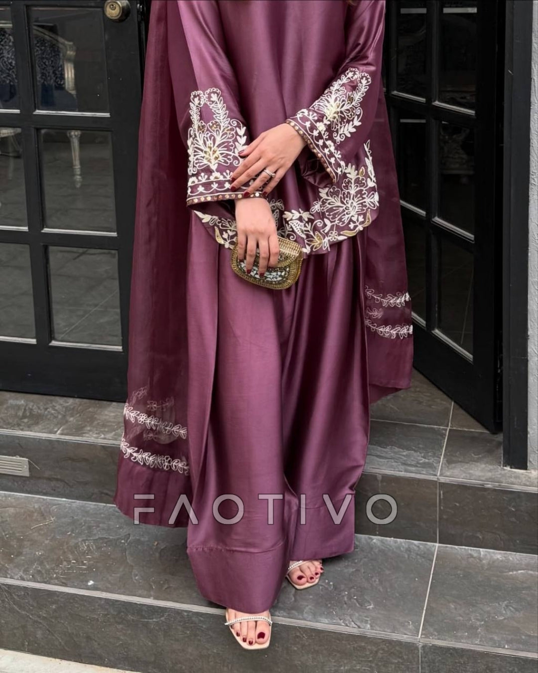 Readymade Asian Suits S to XXL | Crepe Silk Embroidered Outfit with Dupatta | Fully Stitched Ready to Wear