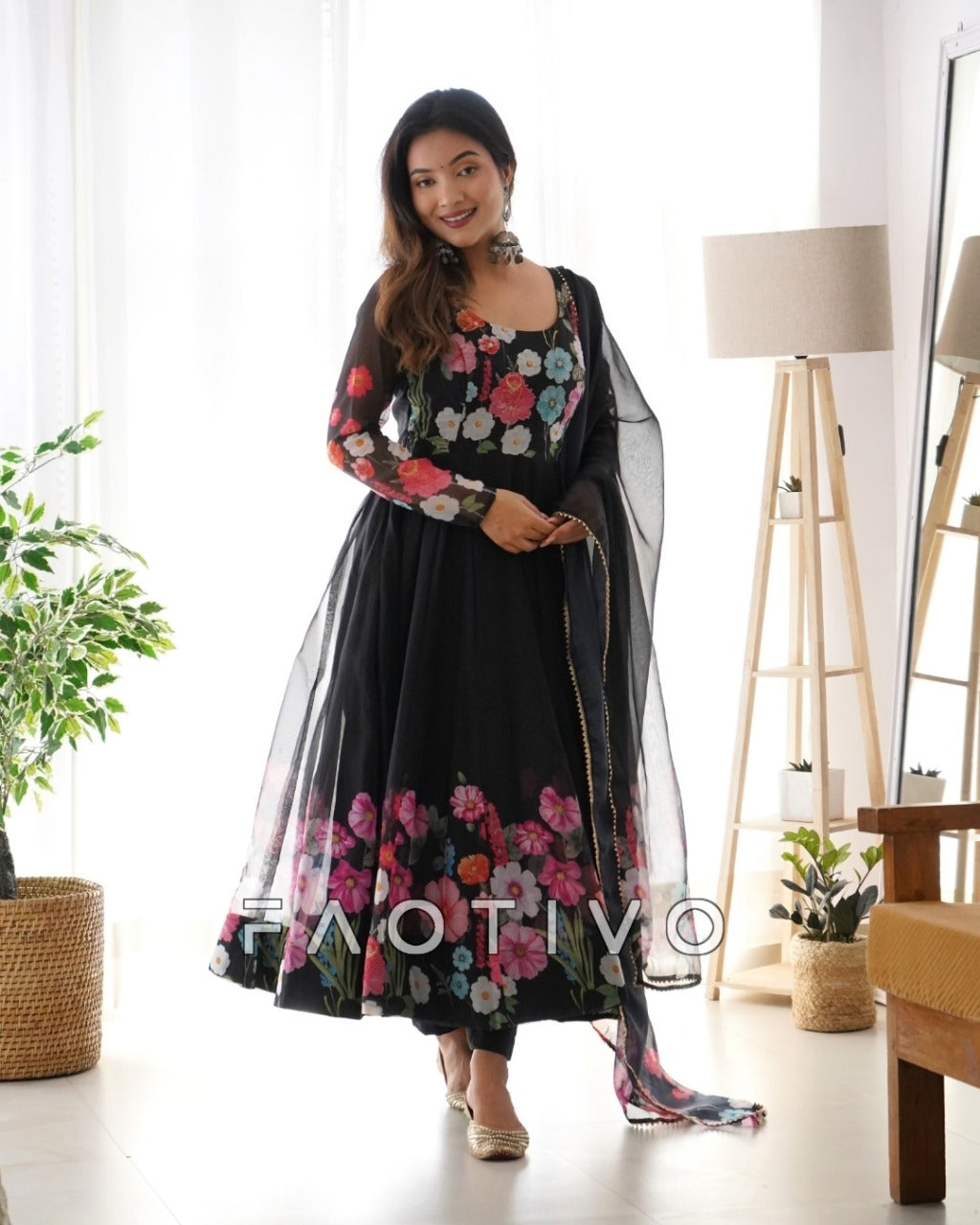 Women’s Anarkali Gown Set