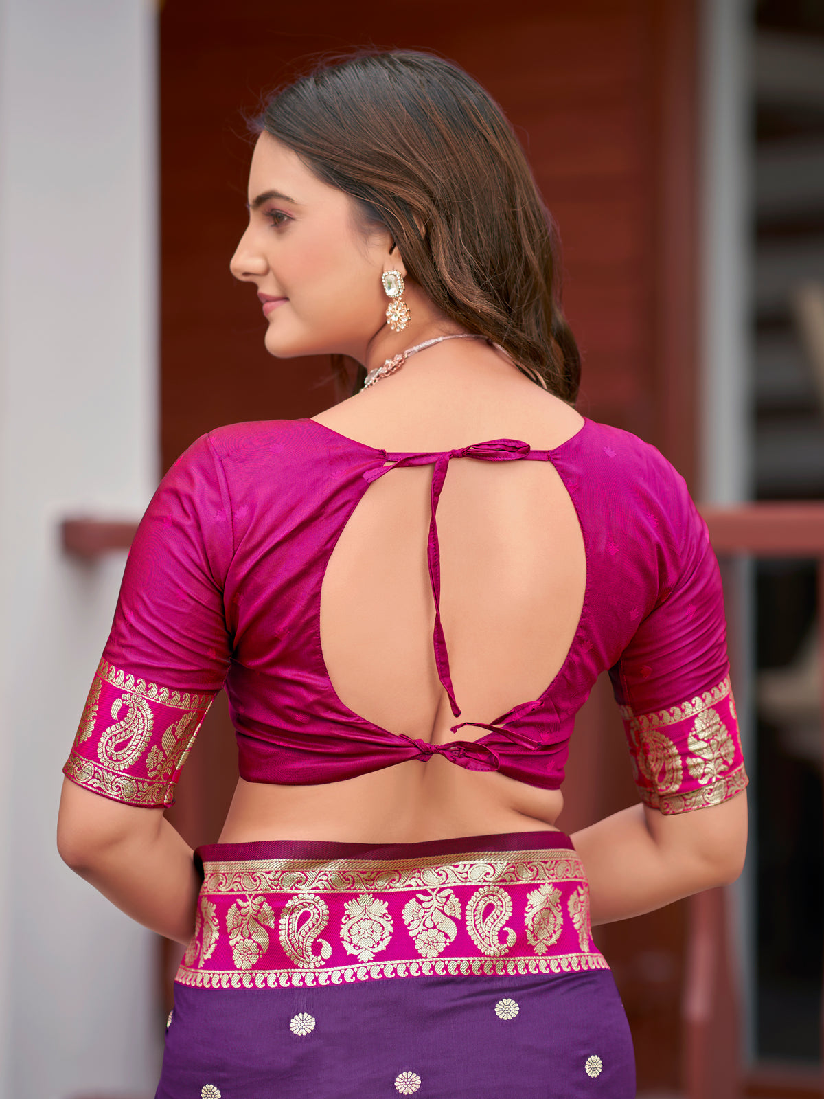 Deep Purple & Magenta Pink Woven Jacquard Silk Saree with Blouse Piece