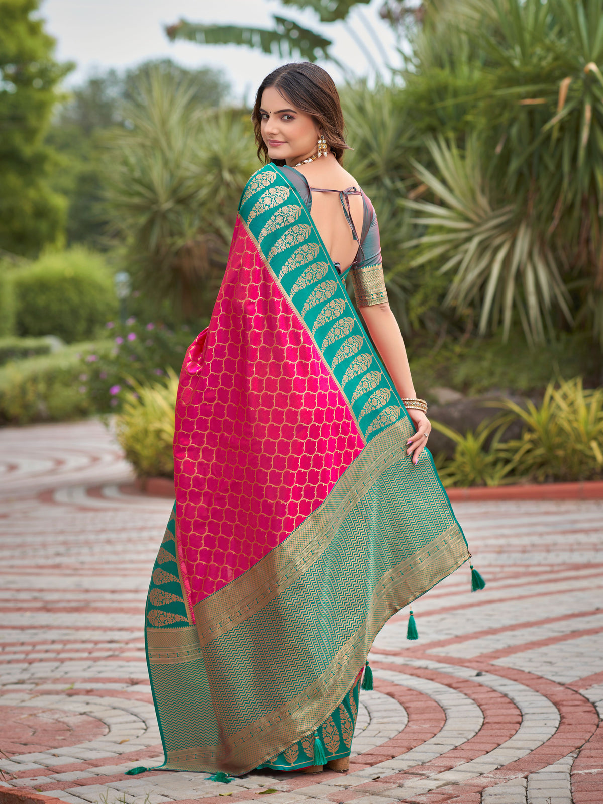Rani Pink & Peacock Green Woven Jacquard Silk Saree with Blouse Piece