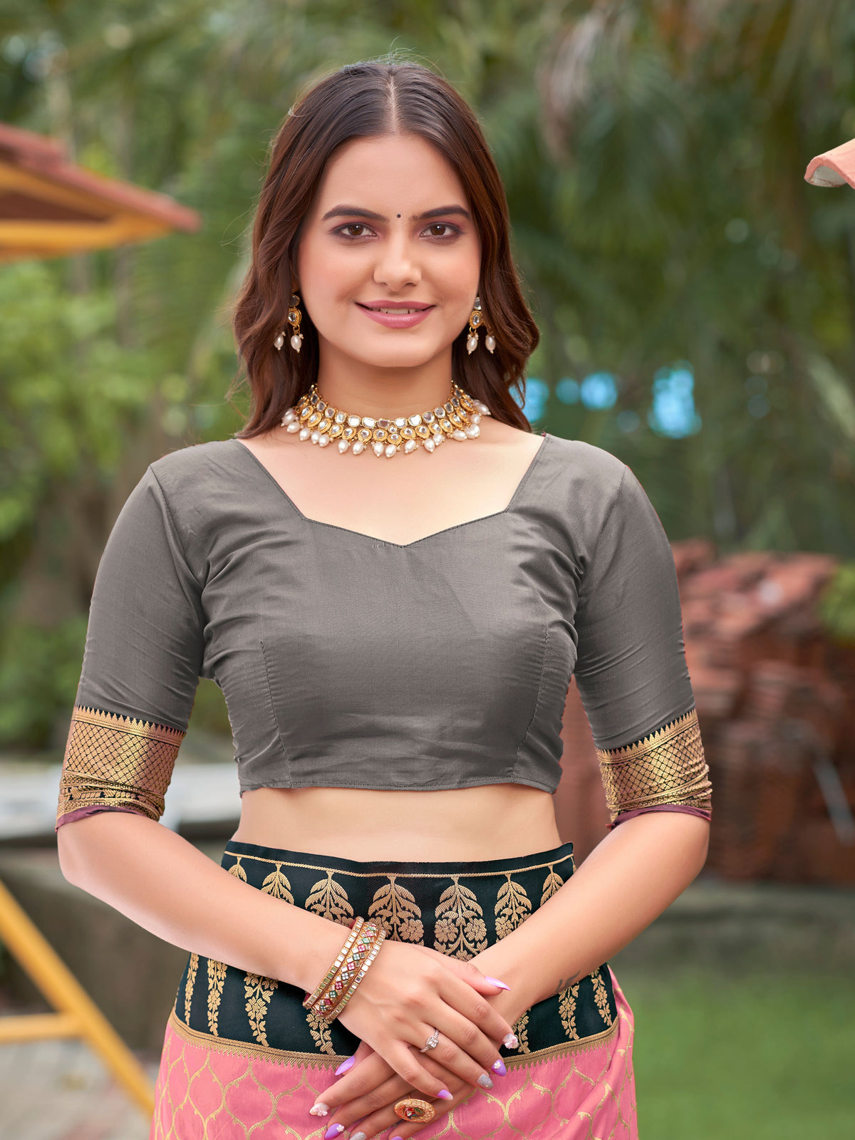 Elegant Pink & Black Jacquard Silk Saree with Zari Woven Paisley Border & Blouse Piece