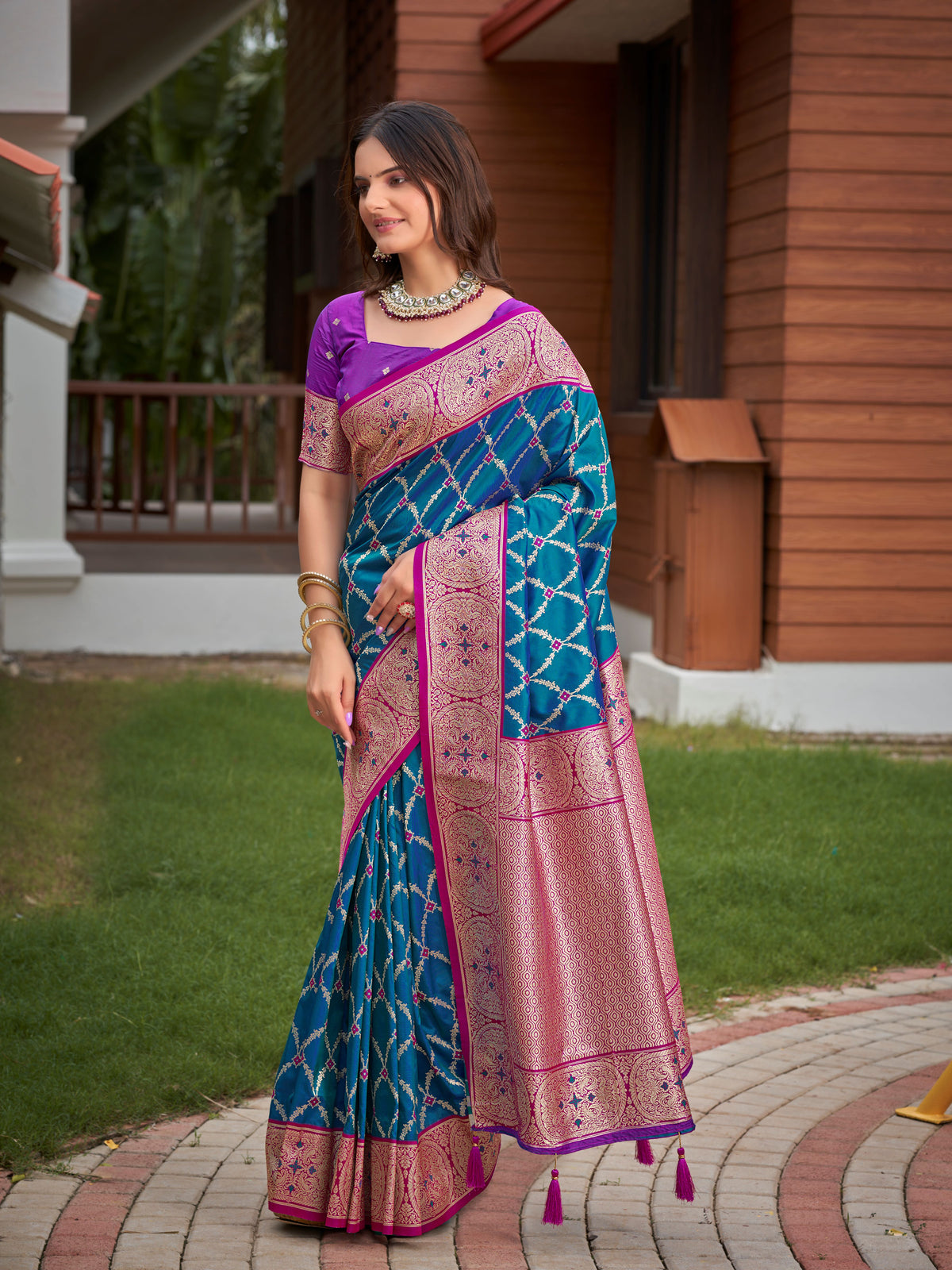 Peacock Blue & Purple Pink Woven Jacquard Silk Saree with Blouse Piece