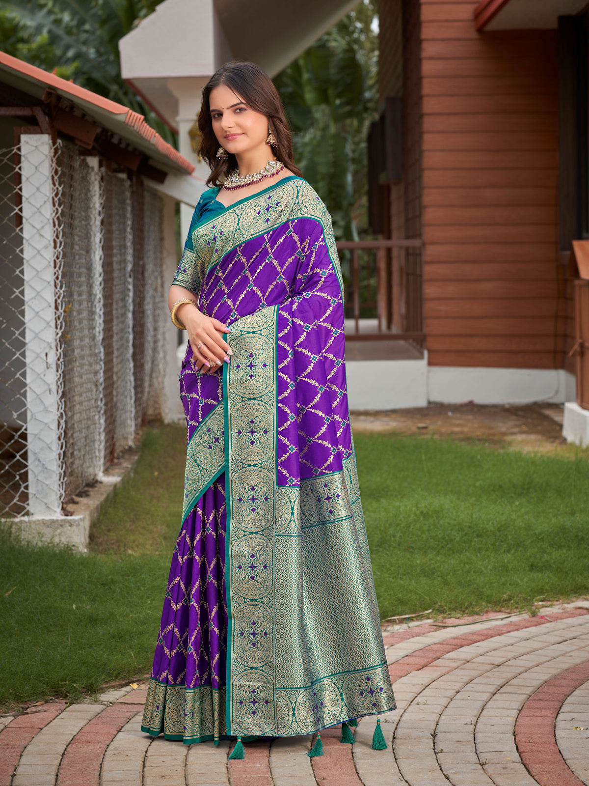 Royal Purple & Peacock Green Woven Jacquard Silk Saree with Blouse Piece