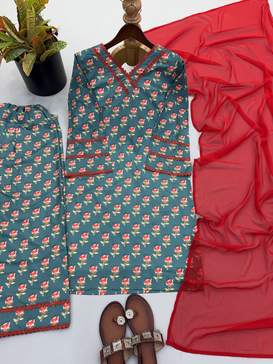 Women’s Teal Green Floral Natural Crepe 3 Piece Short Kurti Farshi Pant Dupatta Set