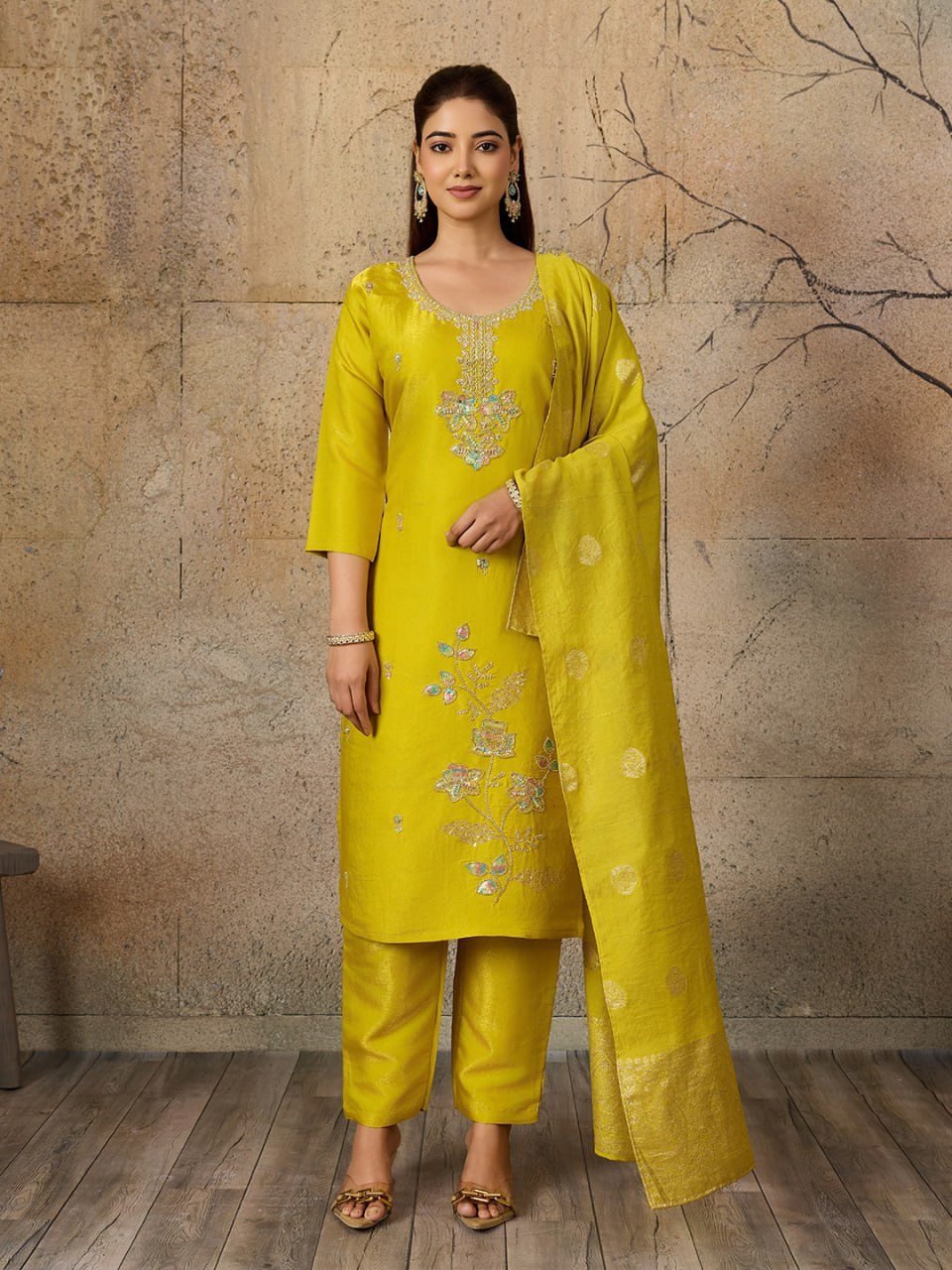 Beautiful Roman Glass Embroidered 3 Piece Kurta Pant Dupatta Set