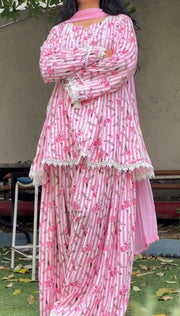 Women’s Pink Floral Stripe Natural Crepe  Short Kurti Farshi Pant Dupatta Set